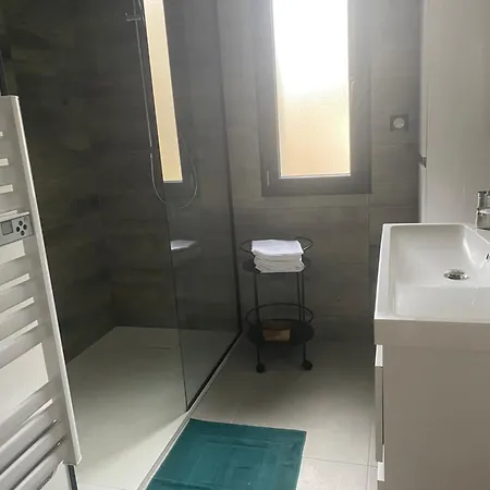 Вилла Maison Paisible Proche Du Centre